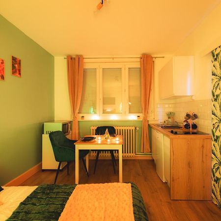 Le Refuge - Netflix I Wifi Haut Debit I Parking - Confort & Cosy Valenciennes Bagian luar foto