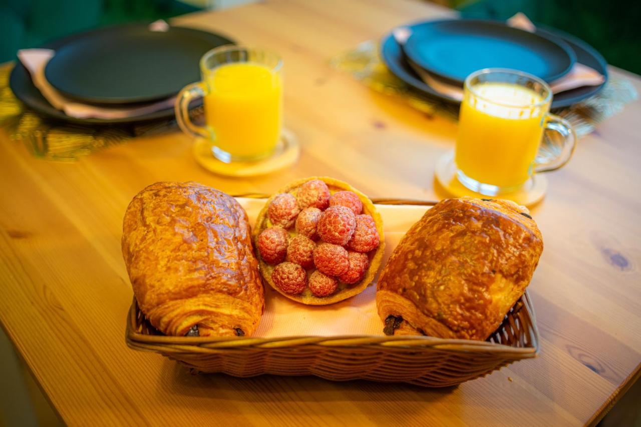 Le Refuge - Netflix I Wifi Haut Debit I Parking - Confort & Cosy Valenciennes Bagian luar foto