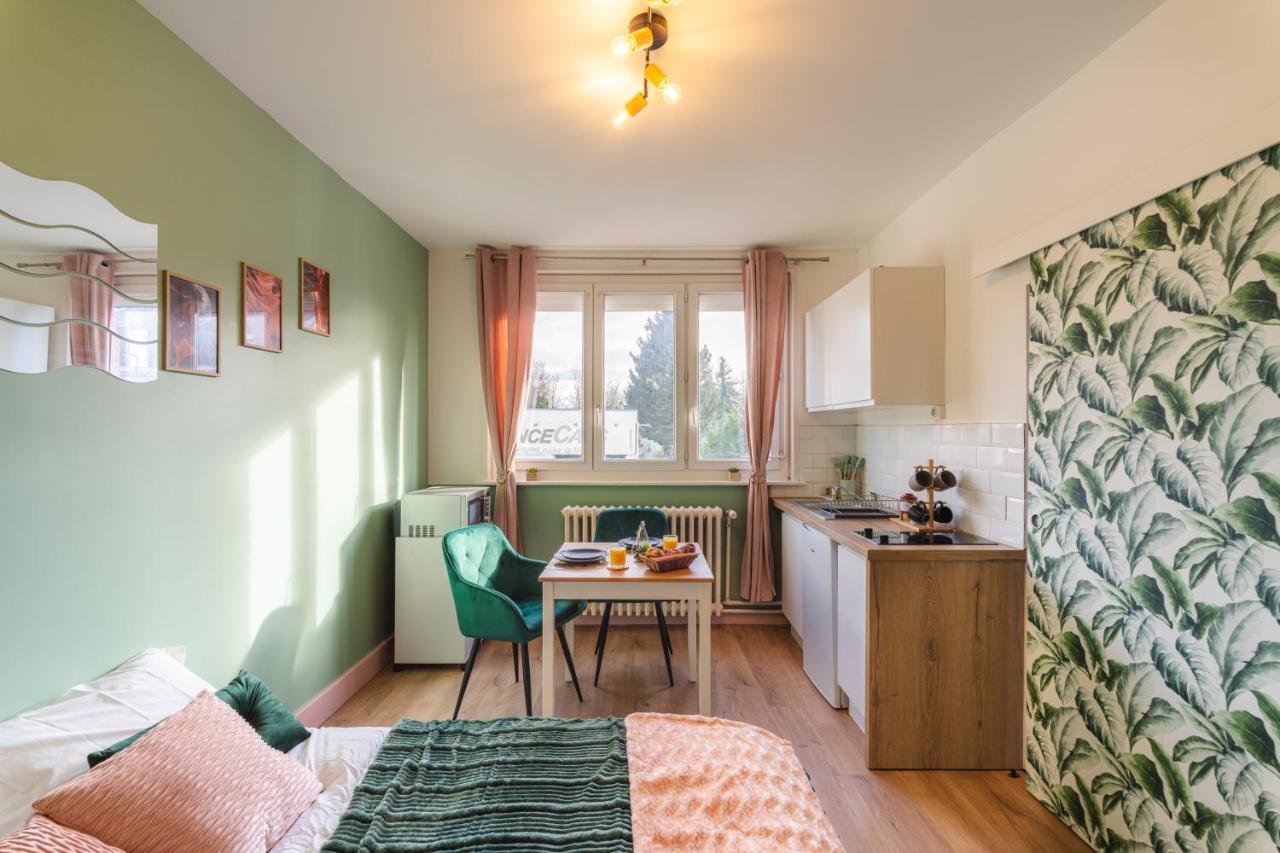 Le Refuge - Netflix I Wifi Haut Debit I Parking - Confort & Cosy Valenciennes Bagian luar foto
