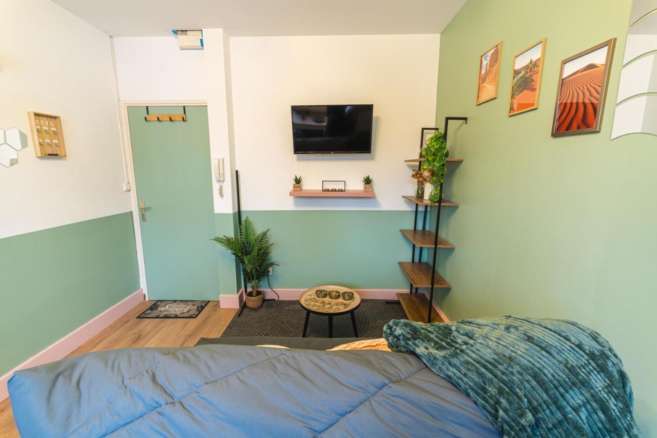 Le Refuge - Netflix I Wifi Haut Debit I Parking - Confort & Cosy Valenciennes Bagian luar foto